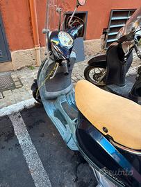 Piaggio Vespa 50 L - 2012 - 2T