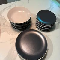 Doppio servizio di piatti ikea FÄRGKLAR