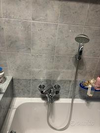 Miscelatori vasca  + miscelatore bidet+lavandino
