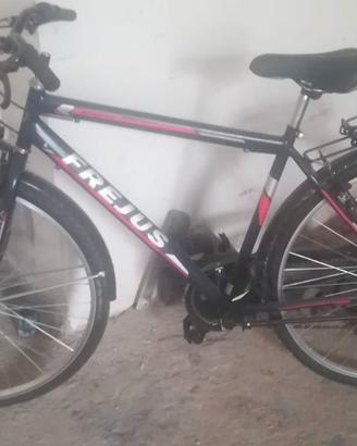 Bici come nuova, comprata da poco
