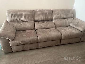 Divano poltrone e sofà (2019)