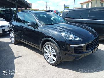 Porsche Cayenne 3.0 Diesel Platinum Edition 263CV 