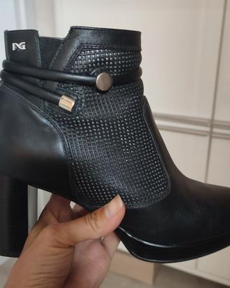 Scarpe nerogiardini primavera-autunno tg38