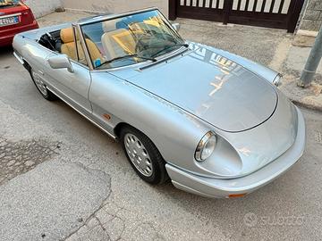 Alfa Romeo Spider Duetto