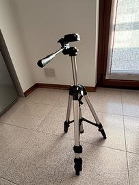 Treppiedi. Fotocamera