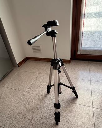 Treppiedi. Fotocamera