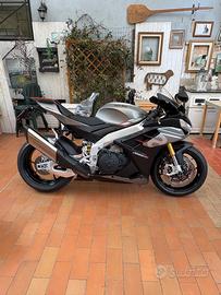 Aprilia RSV4 1100