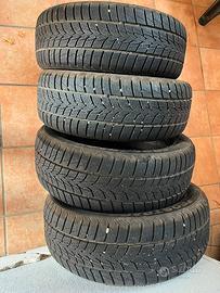 4Gomme invernali Minerva Frostrack UHP 215/55 R 17