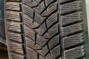 Gomme pneumatici 215 60 R16