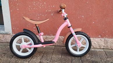 balance bike (bicicletta senza pedali)