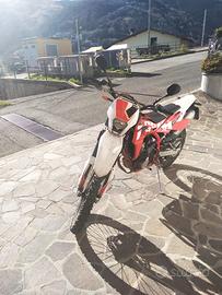 SWM rs 125 r