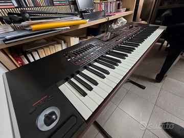 Korg pa4x 76 tasti