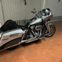 Harley Davidson Road Glide CVO 1800 2009