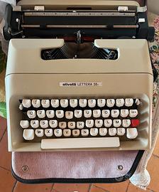 Macchina da Scrivere Vintage Olivetti Lettera 35