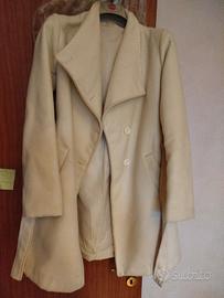 cappotto bianco taglia M 
