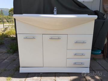mobile lavabo 2 ante 3 cassetti e specchio bagno