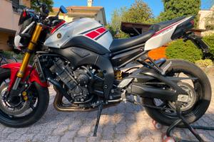 Yamaha Fz 8 anniversario