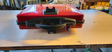 Bistecchiera BJM 1800 watt. 