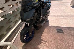 Xmax 125
