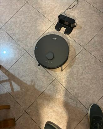 Robot aspirapolvere