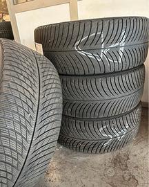 Gomme 265 35 20 michelin