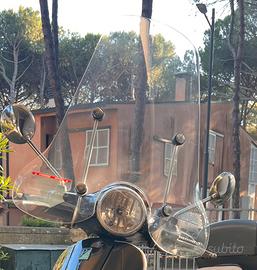 Parabrezza grande Vespa LX