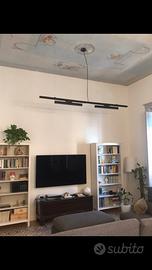 Barra luminosa a sospensione con due binari LED