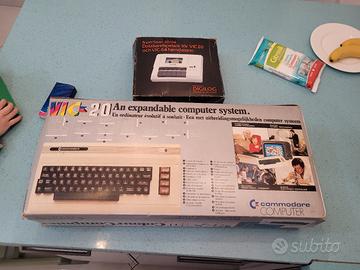 Commodore vic 20 console 