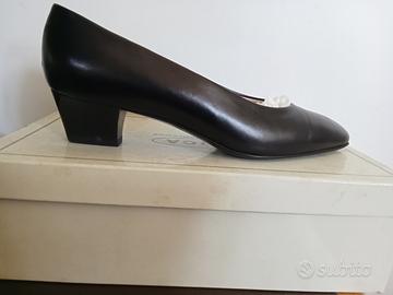 Décolleté donna LUCA Montenapoleone in vera pelle