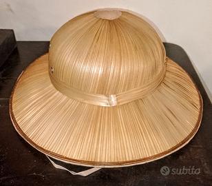 Cappello vietnamita paglia intrecciata 