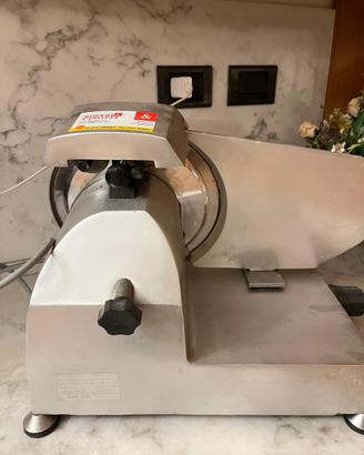 Affettatrice Professionale