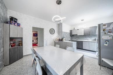 VILLA SINGOLA A CADELBOSCO DI SOPRA