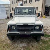 Land rover Defender dte90