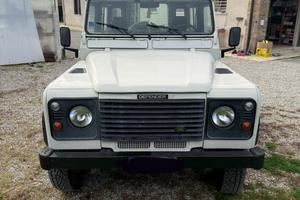 Land rover Defender dte90