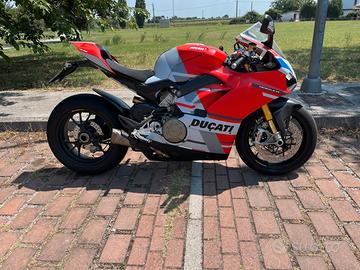 Ducati Panigale V4 - 2019