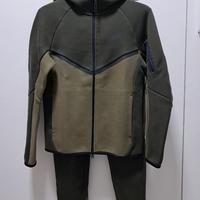 Nike tech completo 