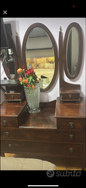 toeletta/vanity in legno con specchi, in stile cla