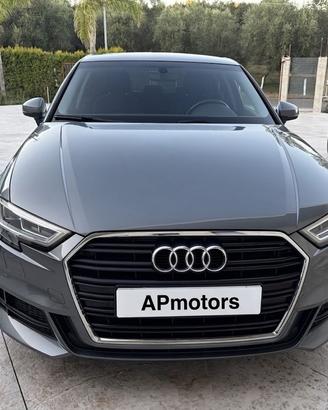 Audi A3 Sedan 30 TDI Admired