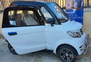 Scooter Mini CAR Anziani Disabili