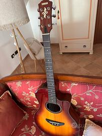 Chitarra acustica Yamaha apx-3