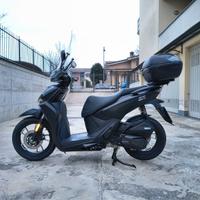VOGE SFIDA SR16 200CC