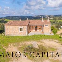 Arzachena | Loc. Surrau | Villa con dependance imm