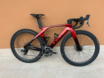 Trek madone slr9 axs  power gen7