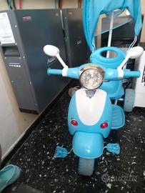 Triciclo con luci e suoni