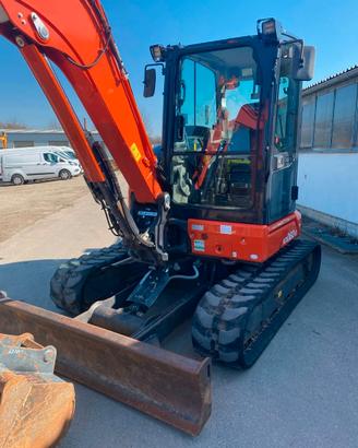 Kubota KX060-5