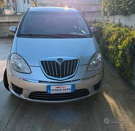Lancia musa 1.3 MJT 90 CV Oro plus adatta neopaten