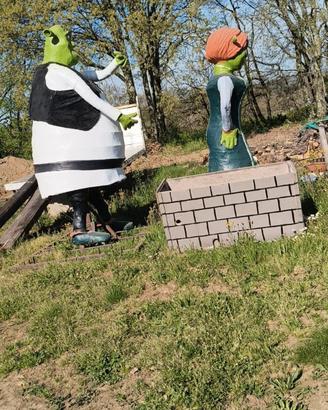 Carro allegorico Shrek e Fiona
