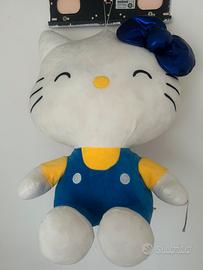 Hello kitty gigante