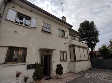 Appartamento a Treviso, 3 locali