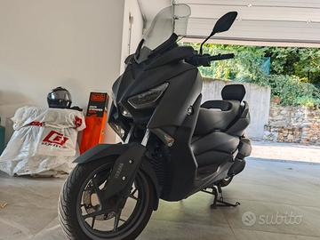 xmax 300 
